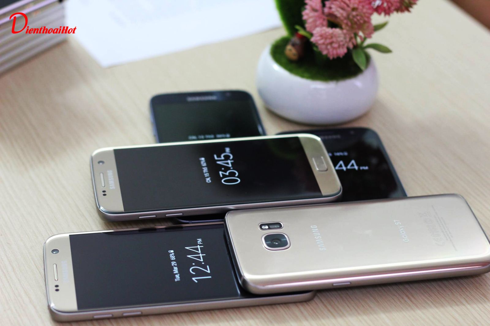 Samsung Galaxy S7 đang được chưa chuộng